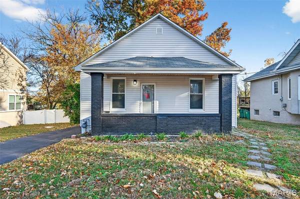 123 W Thornton AVE, Webster Groves, MO 63119