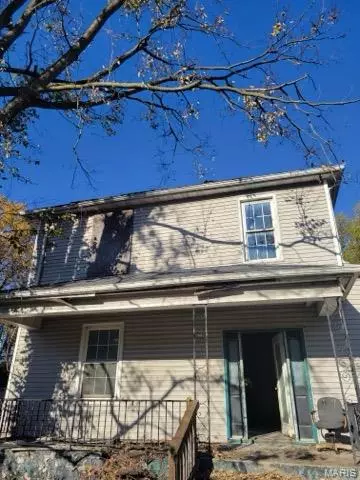 2913 Renshaw AVE, East St Louis, IL 62205