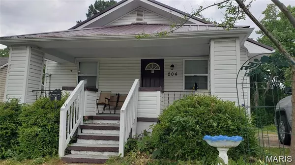 204 W 4th ST, Dixon, MO 65459