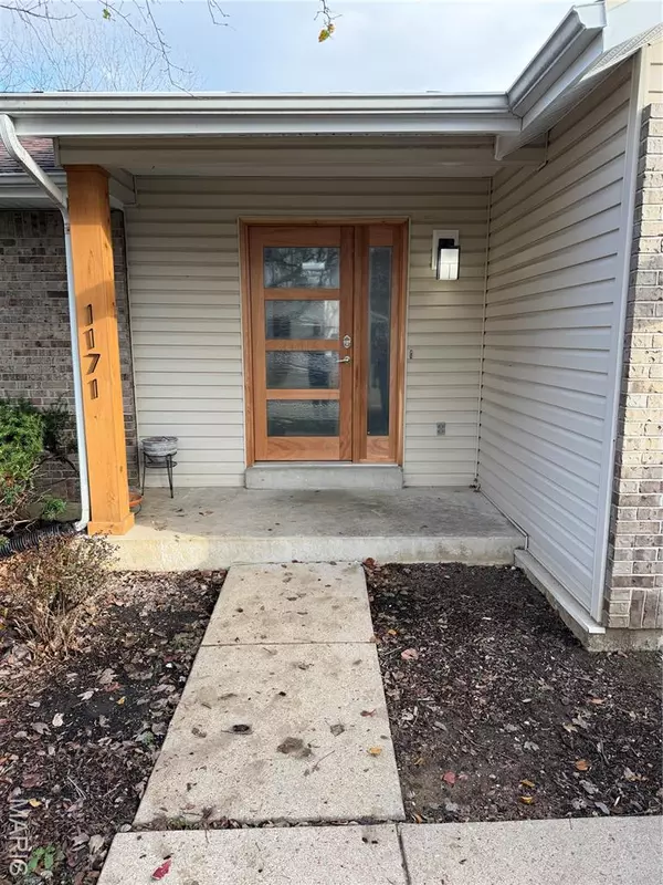 1171 Spencer Hill DR, St Peters, MO 63376