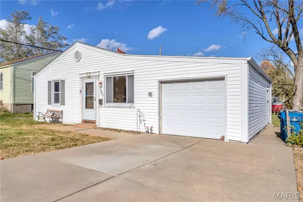 9569 Pagewood AVE, St Louis, MO 63114