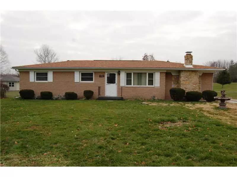 Fairland, IN 46126,8337 W Sycamore RD