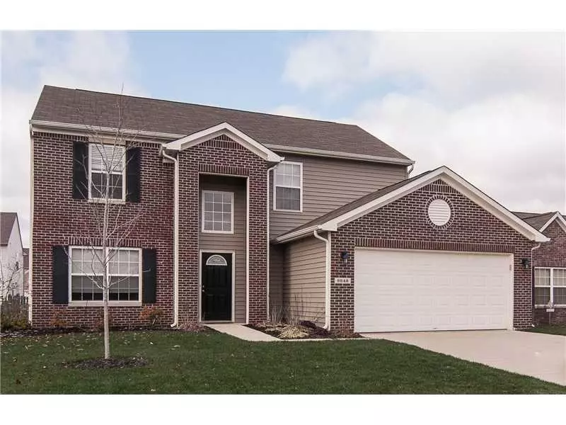 8846 N WHITE TAIL TRL, Mccordsville, IN 46055