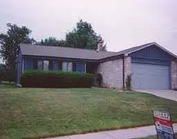 12005 CORBIN DR, Fishers, IN 46038