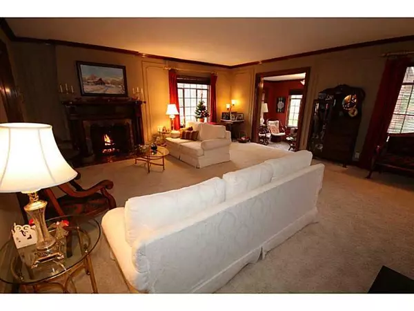 Columbus, IN 47201,1848 Lafayette AVE