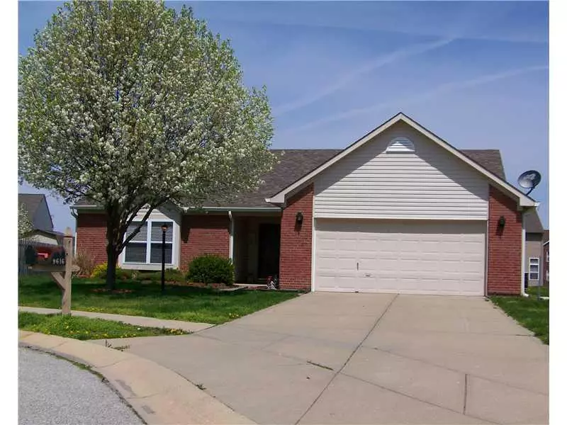 Indianapolis, IN 46239,9616 PIPER LAKE DR