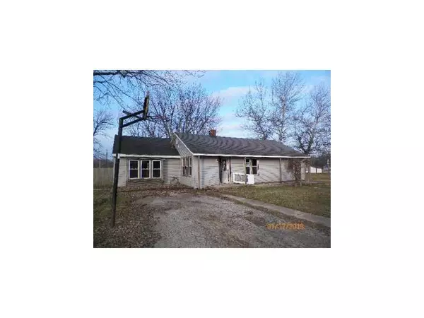 440 N Manor, Albany, IN 47320