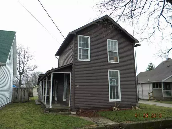 11 E JACKSON ST, Knightstown, IN 46148