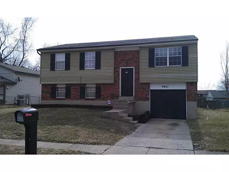 9431 PEPPERIDGE DR, Indianapolis, IN 46235