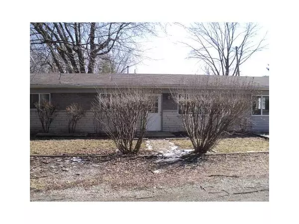 7 Lucas ST, Whitestown, IN 46075