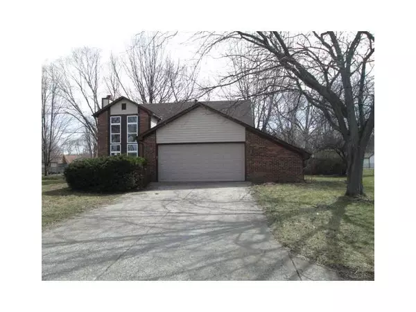 1617 COUNTRYSIDE LN, Indianapolis, IN 46231