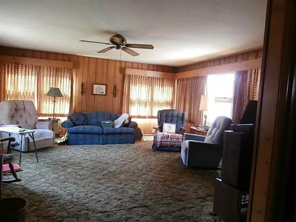Shelbyville, IN 46176,123 Fairfield DR