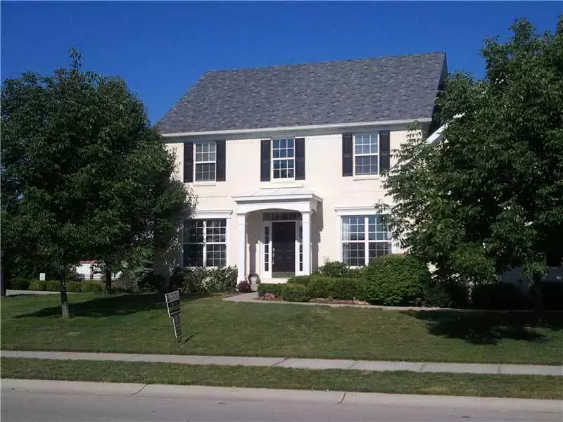 Carmel, IN 46074,13272 BELLSHIRE LN