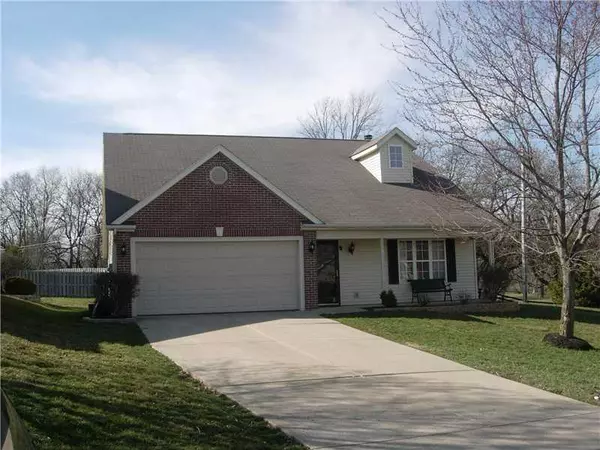 15038 Oak RD, Carmel, IN 46033