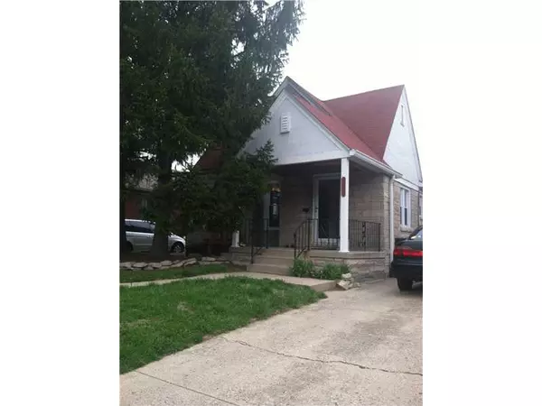 1211 N LELAND AVE, Indianapolis, IN 46219