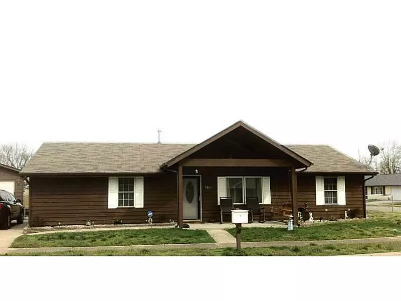 503 Fairlane DR, Atterbury, IN 46124