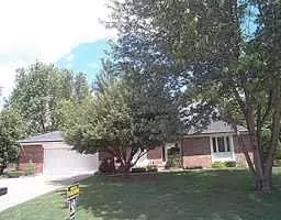 3924 Villas DR, Greenwood, IN 46142