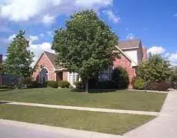 1840 CONTINENTAL DR, Zionsville, IN 46077