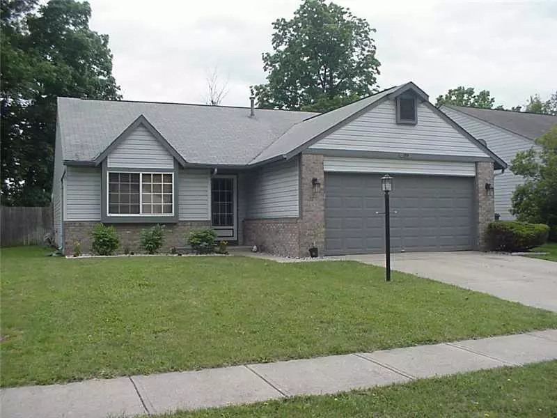 Indianapolis, IN 46237,5919 BUCK RILL DR