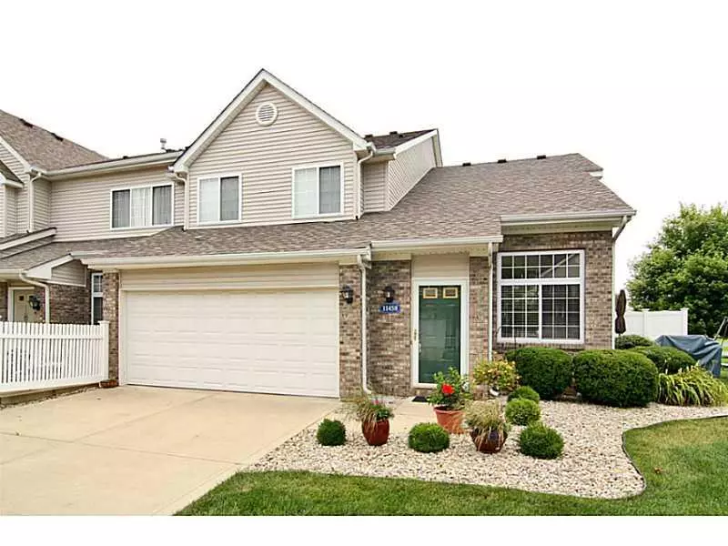 11458 Enclave Blvd, Fishers, IN 46038