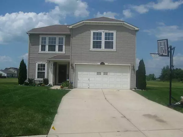 2018 BAILEY CIR, Greenfield, IN 46140