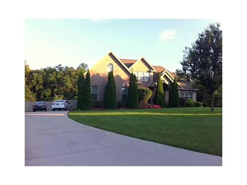 1069 W CEDAR LN, Crawfordsville, IN 47933