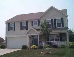 754 Hummingbird LN, Whiteland, IN 46184