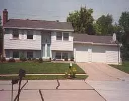 1080 Rosengarten DR, Greenwood, IN 46142