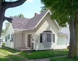 1240 S B, Elwood, IN 46056