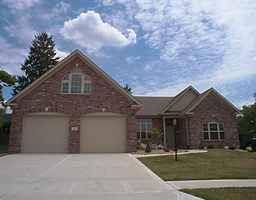 413 Creekbank DR, Indianapolis, IN 46217