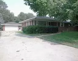 2932 S CAPITOL AVE, Indianapolis, IN 46225