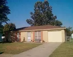 168 Stagecoach DR, Bargersville, IN 46106