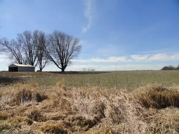 2081 Kelly RD, Coal City, IN 47427