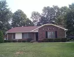 367 Shadow RD, Greenwood, IN 46142