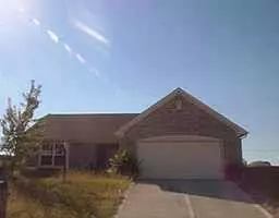 7814 ALMOND DR, Indianapolis, IN 46237