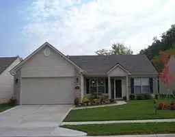 11923 CEDAR DR, Fishers, IN 46038