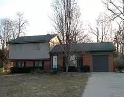 1635 N GIRLS SCHOOL RD, Indianapolis, IN 46214