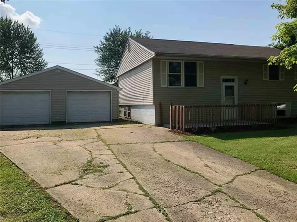 Hartford City, IN 47348,9 White Oak CT