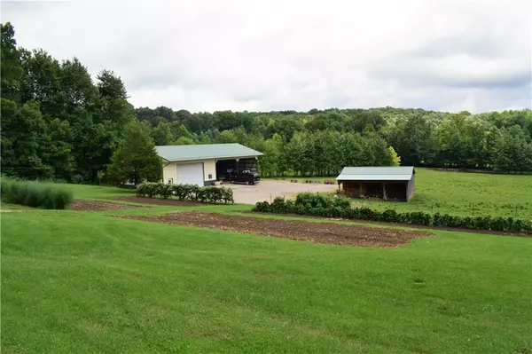 Bloomfield, IN 47424,3493 E Calvertville RD