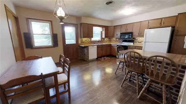 Batesville, IN 47006,1026 County Line RD