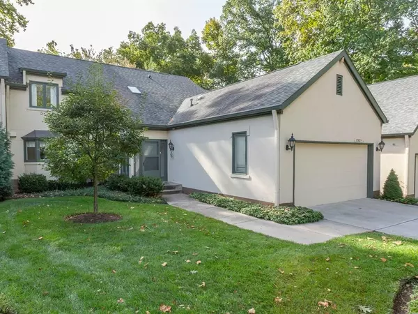 1767 Glencary Crest, Indianapolis, IN 46228