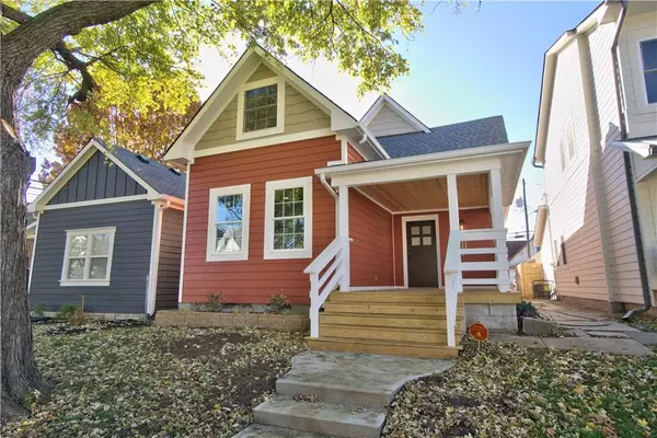 325 Parkway AVE, Indianapolis, IN 46225