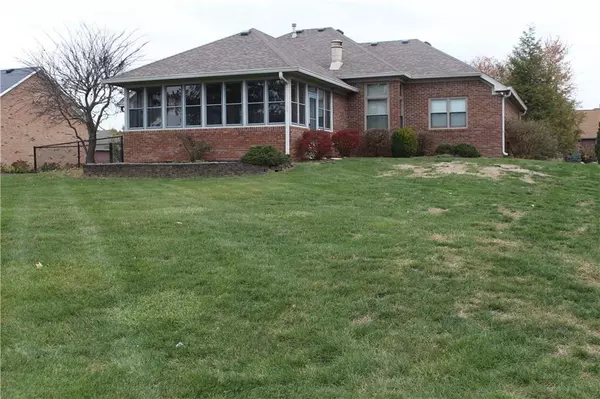 Greenwood, IN 46142,268 Elmscourt CIR