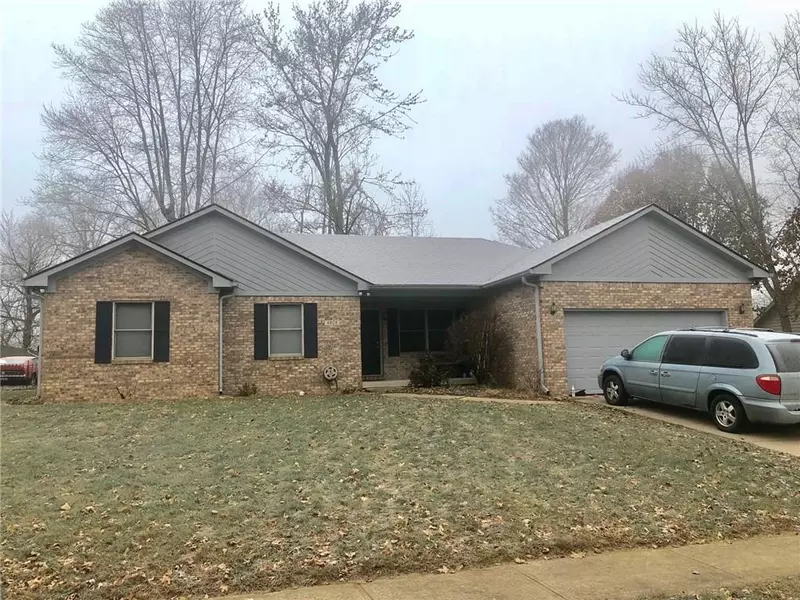 4808 Ruth Elizabeth DR, Clayton, IN 46118