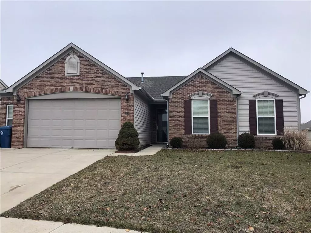 Indianapolis, IN 46229,2204 Maple Run CT