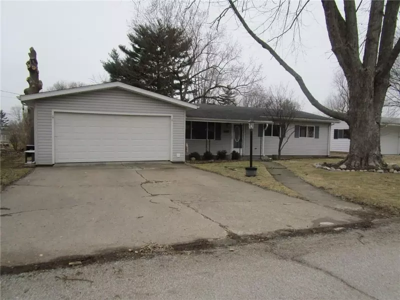 707 Pleasant DR, Crawfordsville, IN 47933