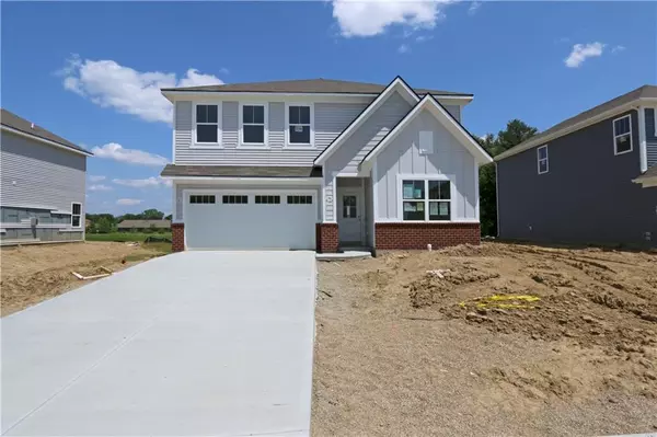 1077 Meadowbank LN, Avon, IN 46123