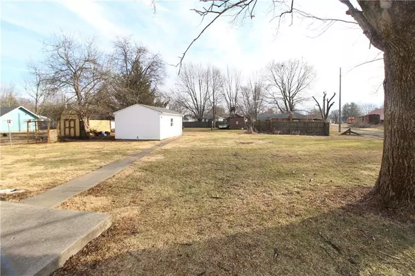 Knightstown, IN 46148,29 W Lincoln ST