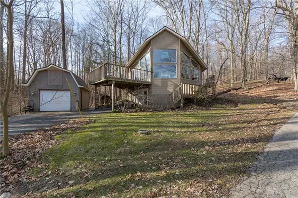 Unionville, IN 47468,7895 N Lakeview DR