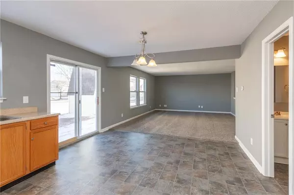 Greenwood, IN 46143,86 Declaration DR